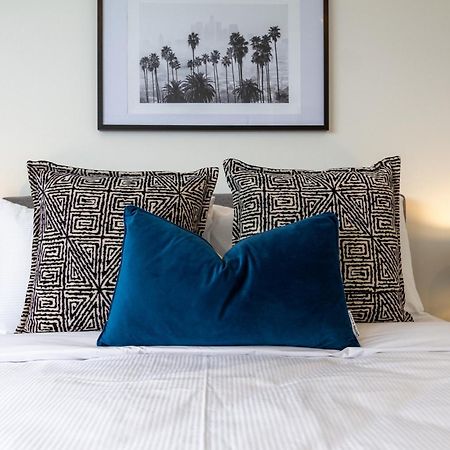 Upper Riccarton Dream - 2 Bed 2 Bath W/Carpark Lägenhet Christchurch Exteriör bild