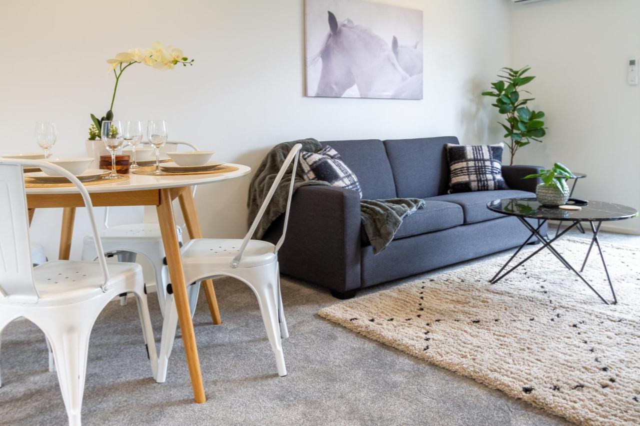 Upper Riccarton Dream - 2 Bed 2 Bath W/Carpark Lägenhet Christchurch Exteriör bild
