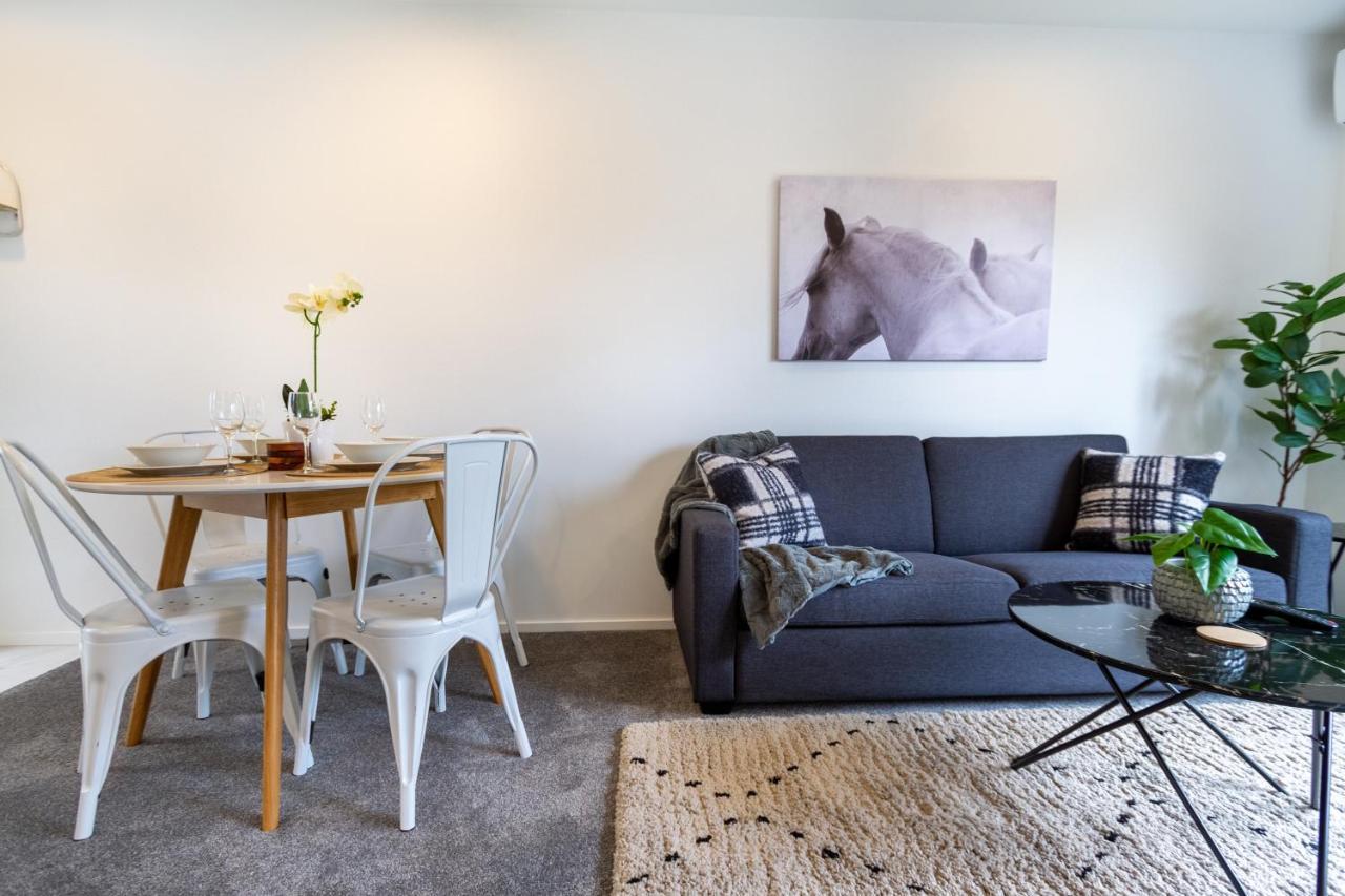 Upper Riccarton Dream - 2 Bed 2 Bath W/Carpark Lägenhet Christchurch Exteriör bild