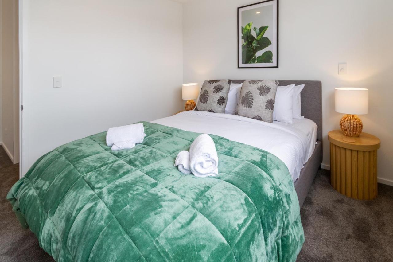 Upper Riccarton Dream - 2 Bed 2 Bath W/Carpark Lägenhet Christchurch Exteriör bild